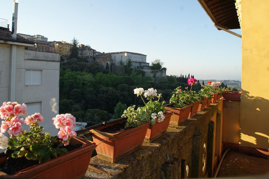 Alla Residenza Domus Minervae Perugia Exterior foto